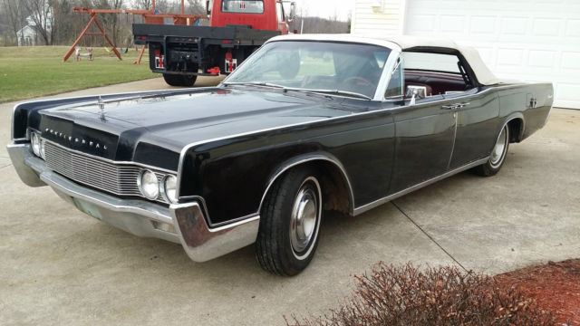 1967 Lincoln Continental convertible - photo 4