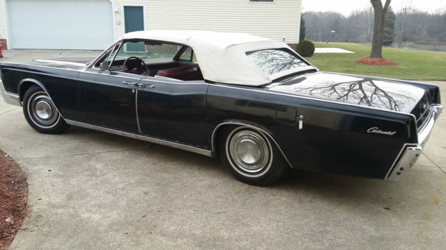 1967 Lincoln Continental convertible - photo 5