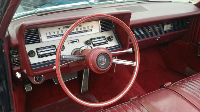 1967 Lincoln Continental convertible - photo 9