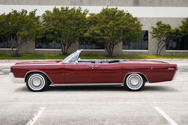 1967 Lincoln Continental Convertible Restored - photo 10