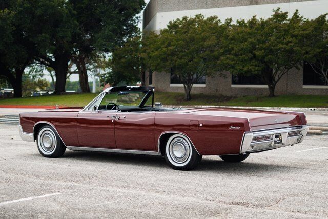 1967 Lincoln Continental Convertible Restored - photo 8