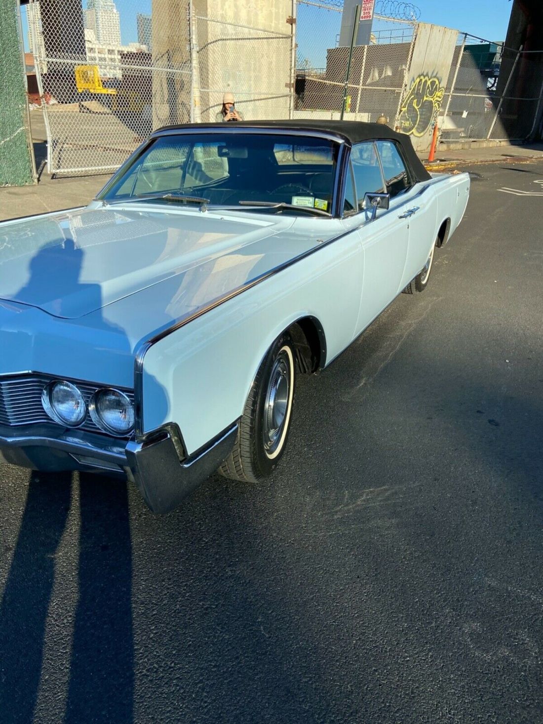 1967 Lincoln Continental - photo 2