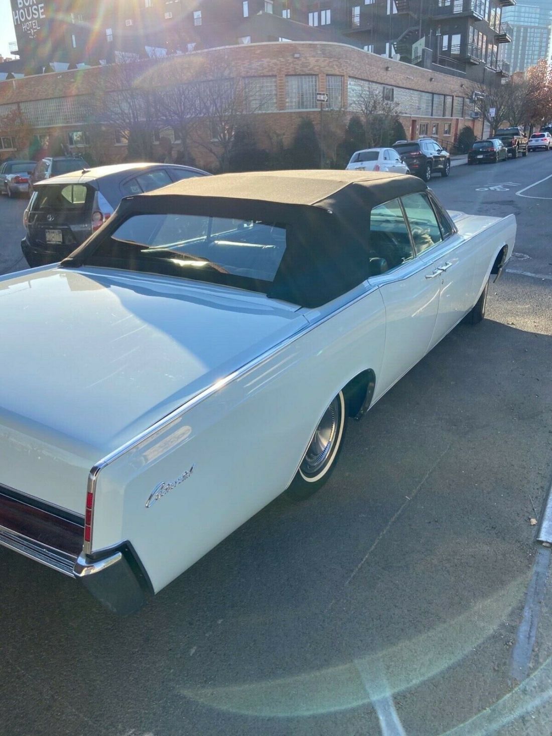 1967 Lincoln Continental - photo 6