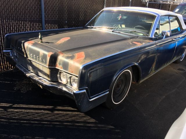 1967 Lincoln continental convertible (suicide ) !! 1967 Lincoln Continental Convertible