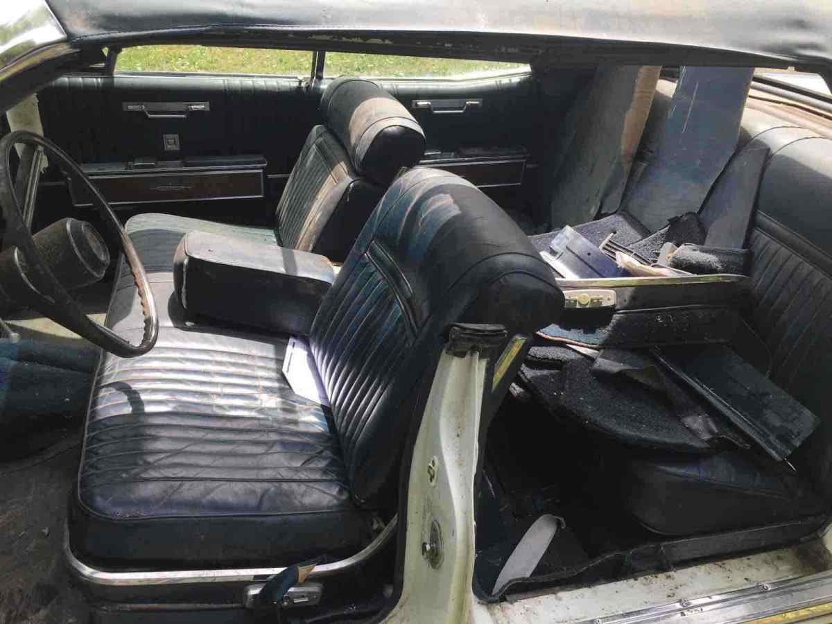 1967 Lincoln Continental - photo 9
