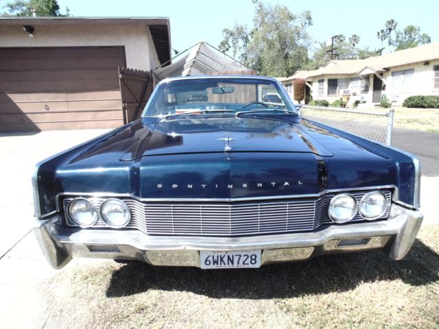 1967 Lincoln Continental - photo 3