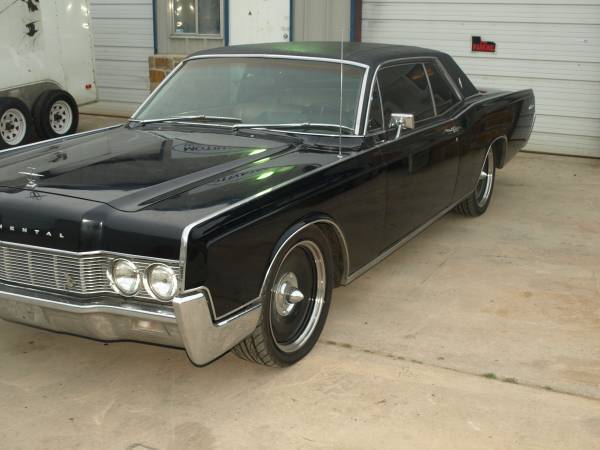 1967 Lincoln Continental - photo 2