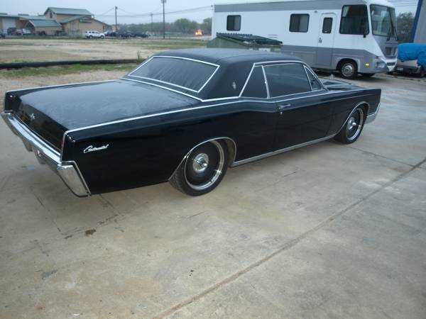 1967 Lincoln Continental - photo 4