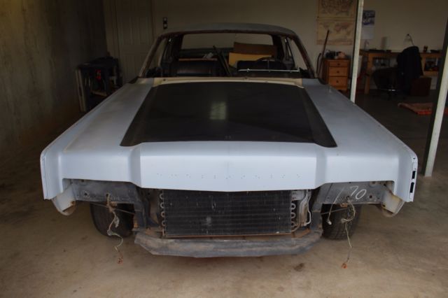 1967 Lincoln Continental Suicide 4 door sedan - photo 6