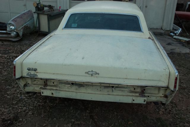 1967 Lincoln Continental - photo 4
