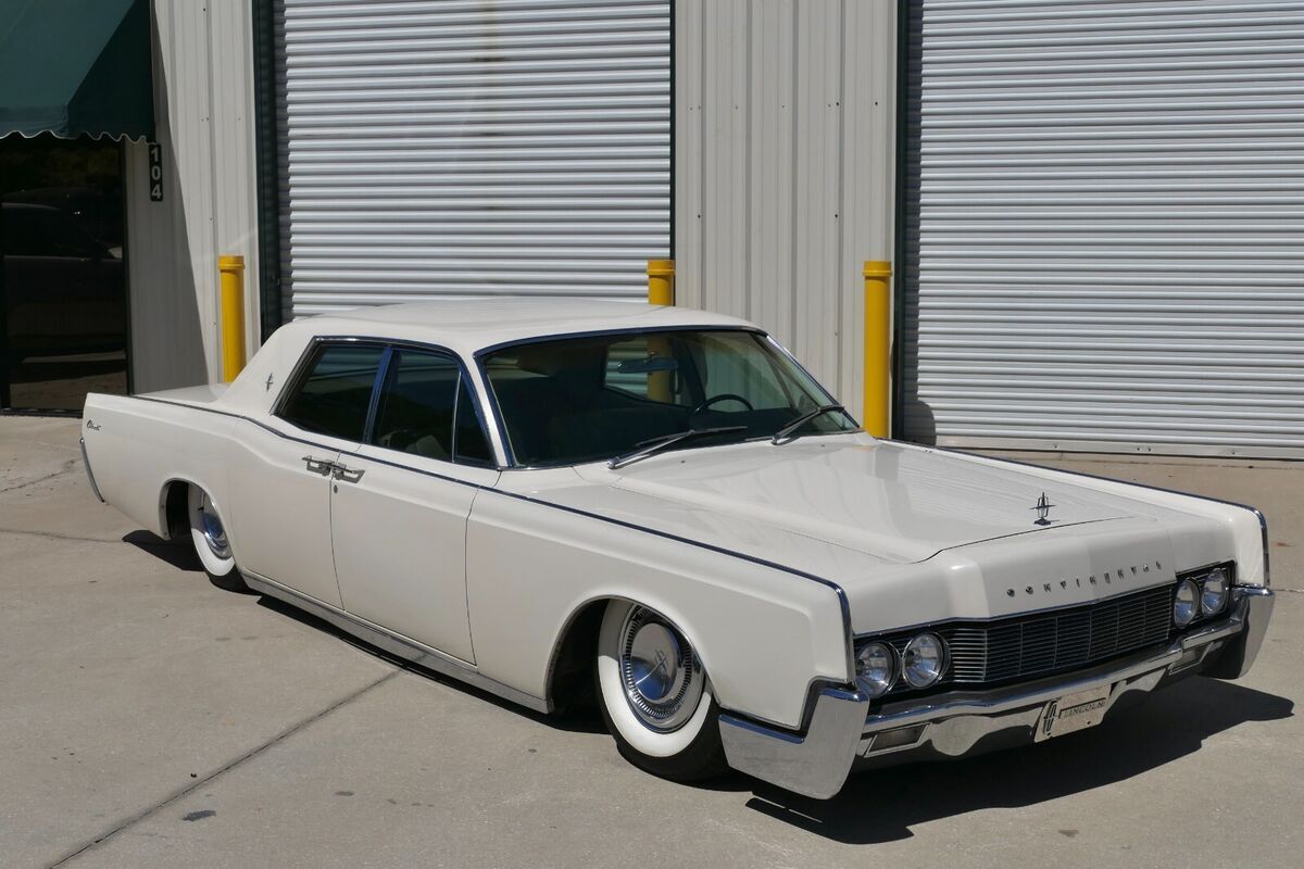 1967 Lincoln Continental - photo 9