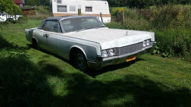 1967 Lincoln Continental - photo 3