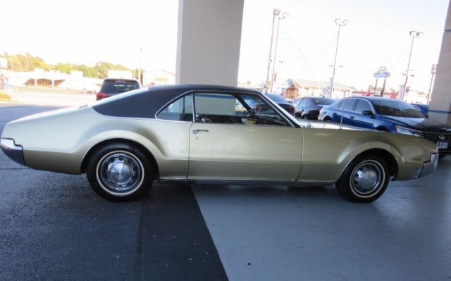 1967 Oldsmobile Toronado 2 Door Coupe - photo 6