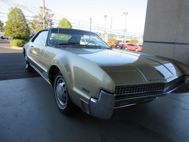 1967 Oldsmobile Toronado 2 Door Coupe - photo 8