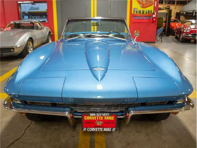 1967 Chevrolet Corvette Convertible - photo 5