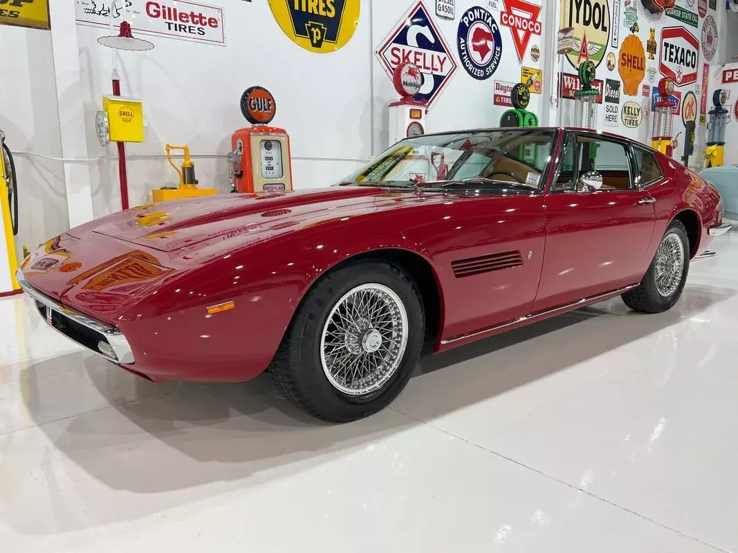 1967 Maserati Ghibli its upgraded 4.9L engine to SS specification 1967 Maserati Ghibli "RARE 4.9 POWER"