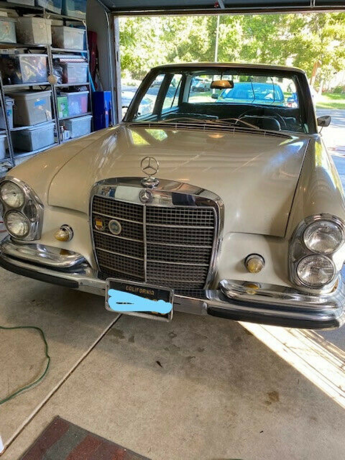 1967 MERCEDEDS 250S – ALL ORIGIONAL AND ONLY HAS 149K miles 1967 Mercedes-Benz 200-Series