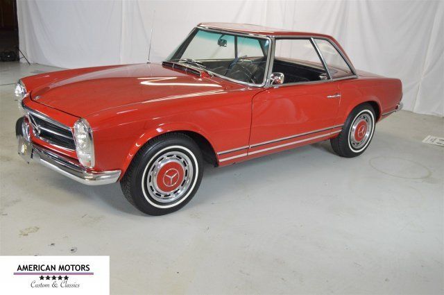 1967 Mercedes-Benz 200-Series --
