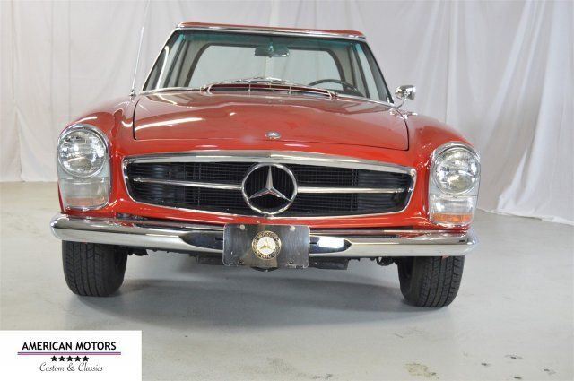 1967 Mercedes-Benz 200-Series -- - photo 7
