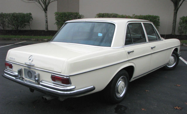1967 Mercedes-Benz 200-Series 250S - photo 3