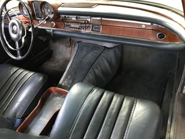 1967 Mercedes-Benz 200-Series 250SE Coupe - photo 12