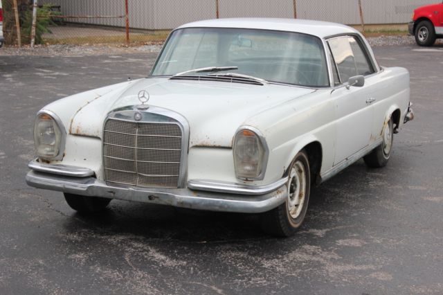 1967 Mercedes-Benz 200-Series 250SE Coupe - photo 3