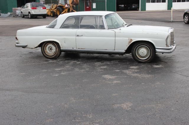 1967 Mercedes-Benz 200-Series 250SE Coupe - photo 6