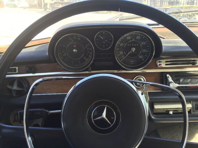 1967 Mercedes-Benz 200-Series 250SE - photo 5