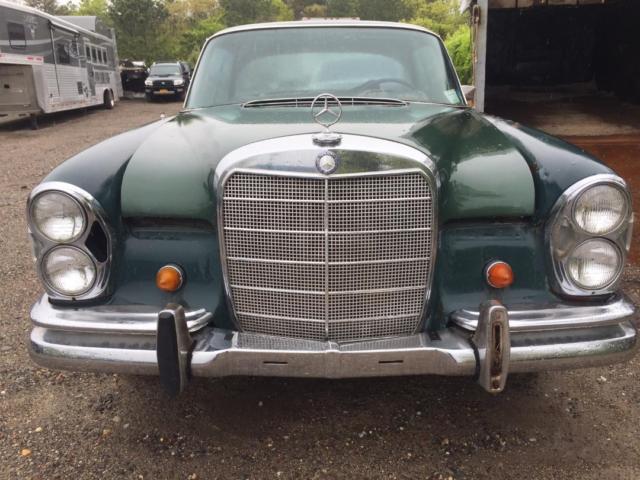 1967 Mercedes-Benz 200-Series - photo 3