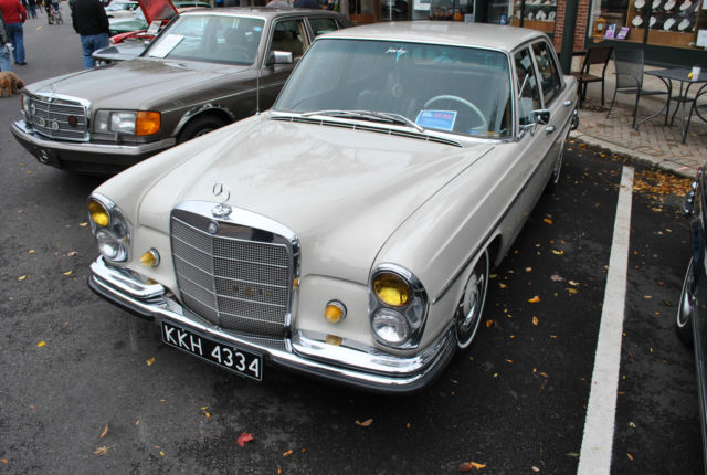 1967 Mercedes 250s,W108, white/black, clean,Rare,Vintage,250se, 280se 1967 Mercedes-Benz S-Class 200- Series