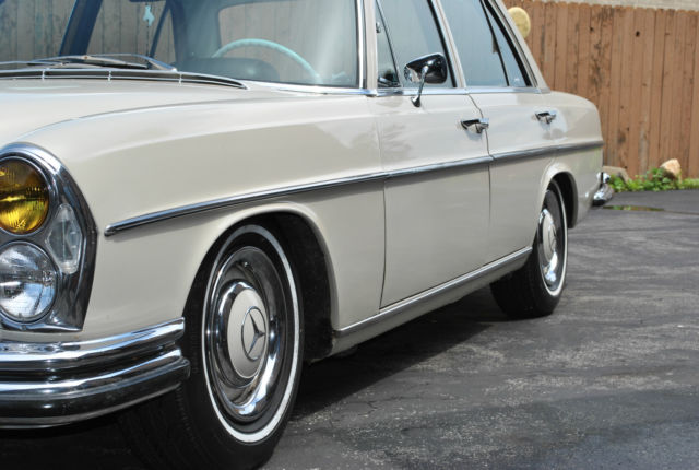 1967 Mercedes-Benz S-Class 200- Series - photo 4