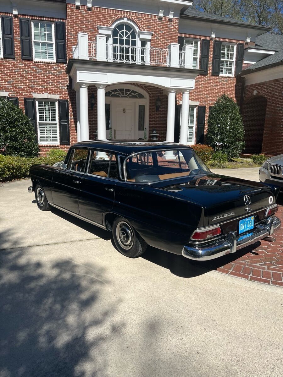 1967 Mercedes-Benz 200 D - photo 2
