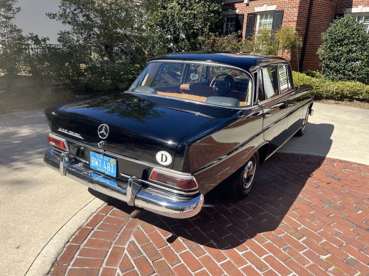 1967 Mercedes-Benz 200 D - photo 8