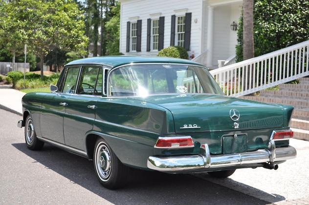 1967 Mercedes-Benz 200-Series 230 - photo 5