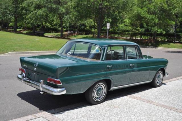 1967 Mercedes-Benz 200-Series 230 - photo 6