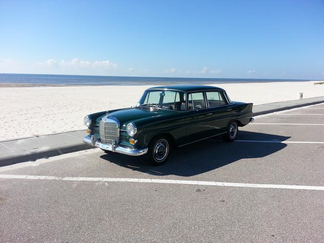 1967 Mercedes-Benz 200-Series 230 - photo 8