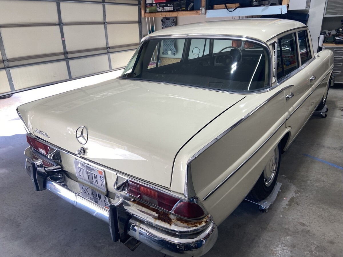 1967 Mercedes-Benz 230S - photo 2