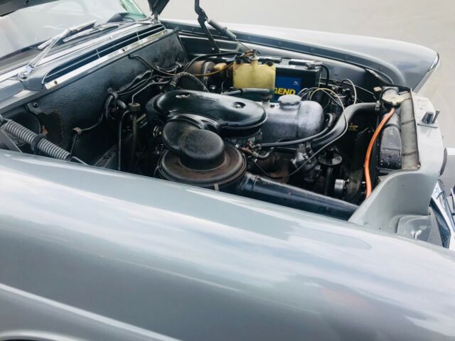 1967 Mercedes-Benz 200-Series 230S - photo 12