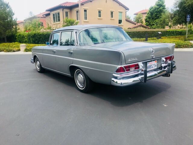 1967 Mercedes-Benz 200-Series 230S - photo 5