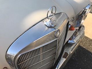 1967 Mercedes-Benz 200-Series - photo 11