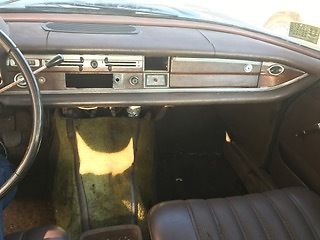1967 Mercedes-Benz 200-Series - photo 13