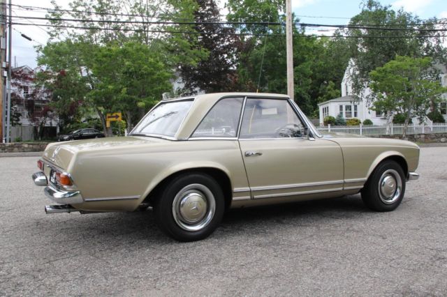 1967 Mercedes-Benz 250 SL -- - photo 5