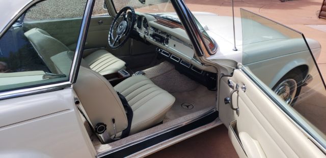 1967 Mercedes-Benz 200-Series - photo 9