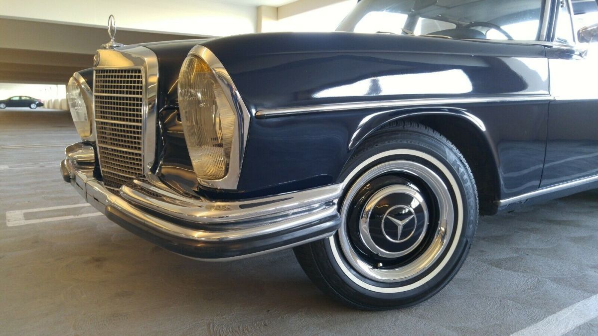 1967 Mercedes-Benz 200-Series - photo 11