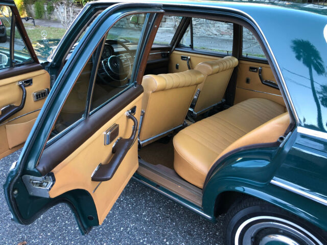 1967 Mercedes-Benz 200-Series 268 Blue-Green ext. w. Bamboo interior - photo 10