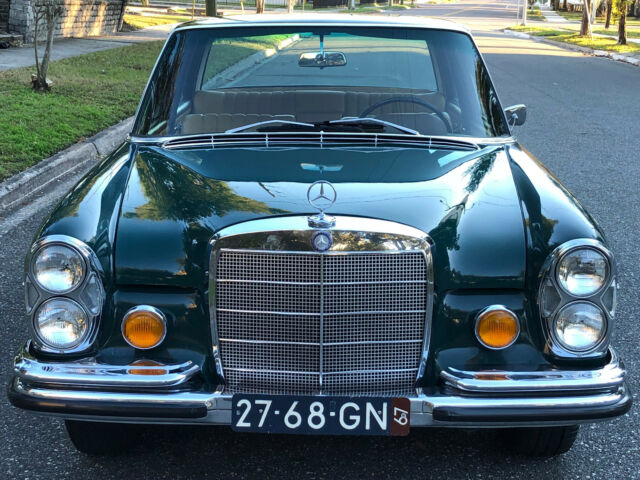 1967 Mercedes-Benz 200-Series 268 Blue-Green ext. w. Bamboo interior - photo 6