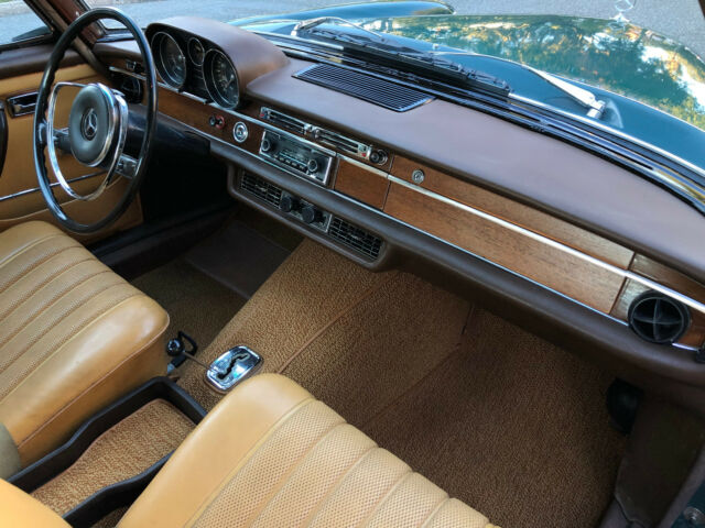 1967 Mercedes-Benz 200-Series 268 Blue-Green ext. w. Bamboo interior - photo 8