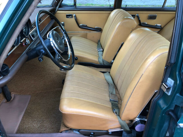1967 Mercedes-Benz 200-Series 268 Blue-Green ext. w. Bamboo interior - photo 9