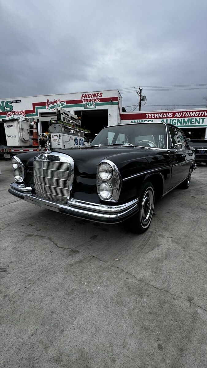 1967 Mercedes-Benz 250S - photo 11