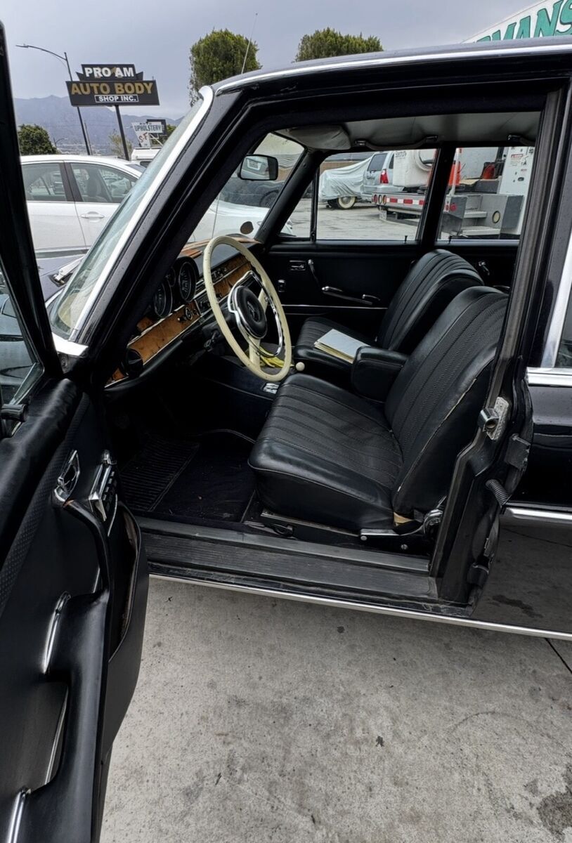1967 Mercedes-Benz 250S - photo 8